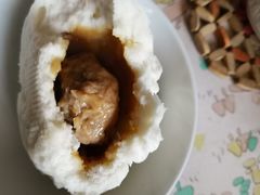 -白玉兰食品甜凤店(合生汇店)