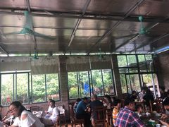 大堂-香竹农庄•传统竹筒饭(十年店)