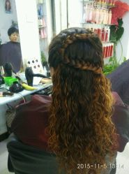 -孙嘉专业美容美发