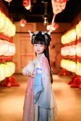 -支流映画摄影·汉服妆造跟拍(本宫来了银泰店)