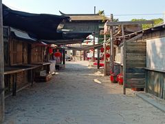 -清风小镇闯关东影视基地