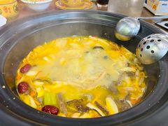 -菌乡缘·野生菌蒸汽鱼火锅(江边夜市店)