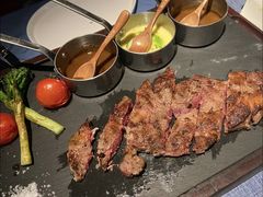 -弦月窗LUNETTE BY AMANDA(复兴路店)