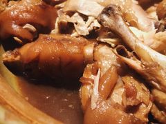 猪手煲土鸡-麓湘小镇(开福万达广场店)