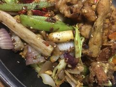 干锅牛蛙-靓蛙馆