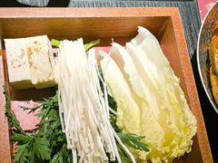 -花潮料理艺食馆(成都万象城店)