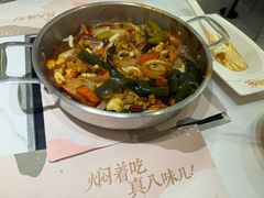 -黄记煌三汁焖锅(新佳丽江汉路店)