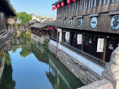 -新场古镇-停车场