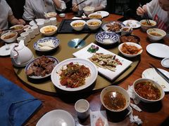 -艳阳天民俗村(公园路店)