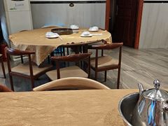 -濠轩阁特色生蚝火锅总店