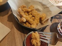 -必胜客(欢乐颂店)