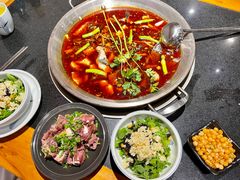 -小饕荟雅安贡椒鱼鲜馆(广福桥店)