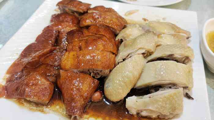 阿静粤菜-"这家店据说是北京第一家粤菜管,门脸儿不太.