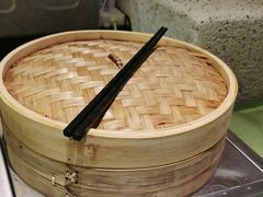 -瑞虹新天地月亮湾