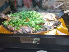 -夯鱼烤鱼·尔滨地标美食(中央商场店)