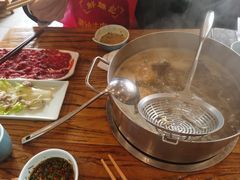 -鲜锦记潮汕牛肉火锅(月坛店)