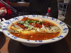 剁椒蒸大鱼头-八碗湘长沙市井菜(坡子街店)
