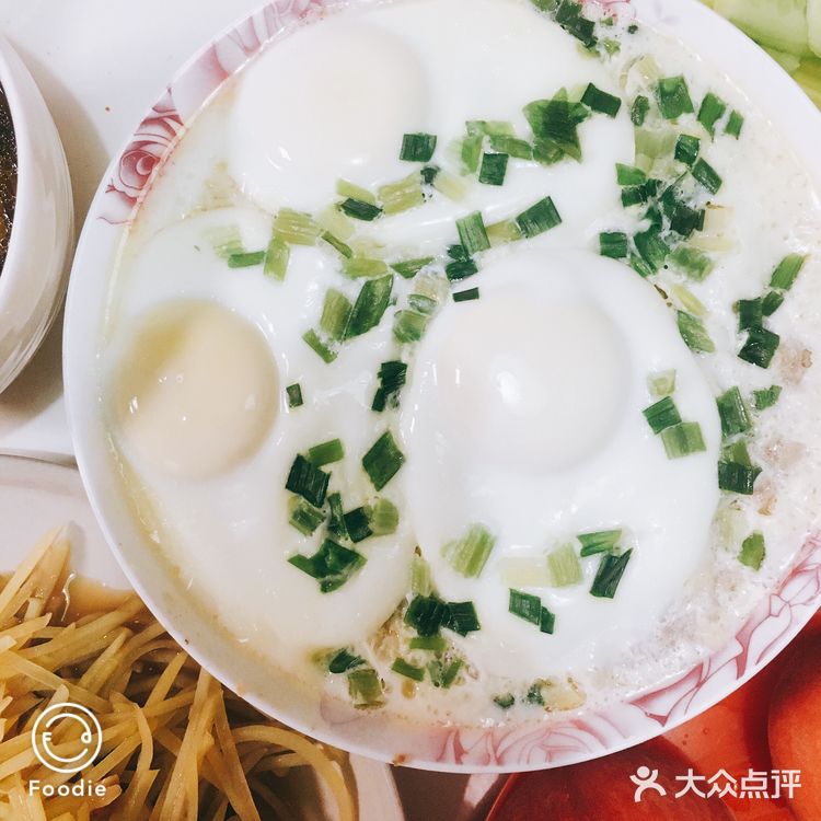 伊娃肉肉的快手肉末蒸蛋