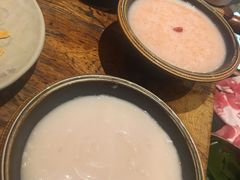 -老牌坊云南鱼豆花火锅(爱建店)