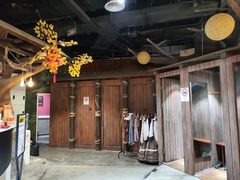 -暴风岛沉浸式体验馆(百联世纪店)