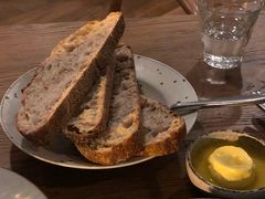 酸面包-BOR Eatery(安福路店)