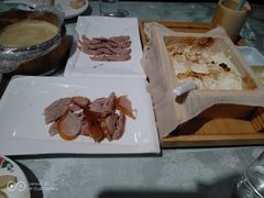 -阿三鱼头泡饼·家常菜