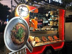 -滨海尚泰美食广场