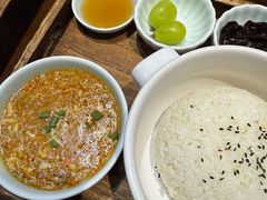-蟹上黄·蟹黄面·江南糖水(人民广场店)