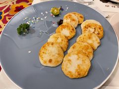 香煎墨鱼饼-南山鲜虾面·活鲜小馆·海味大连菜(南山总店)