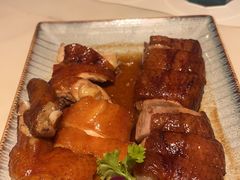 港丽炭烤烧鹅（例）-港丽餐厅(高德置地店)