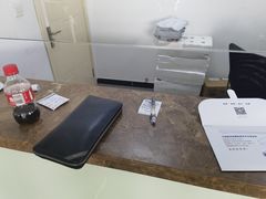 -华胜奔驰宝马奥迪专修连锁(虹梅南路店)