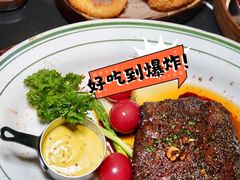 -DEEP·美式餐吧(五棵松华熙LIVE店)