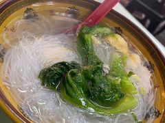 油豆腐粉丝汤-食惠里小笼包面馆(越秀店)