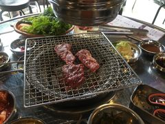 -釜山火炉·海鲜烤肉(紫藤路店)