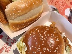 -肯德基(巴沟店)