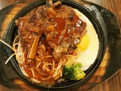 -六合夜市