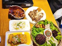 -隔壁老王·家常云南菜(花巷店)