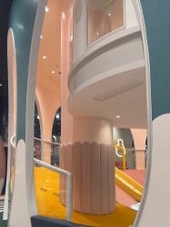 -奈尔宝家庭中心·亲子餐厅(鄞州万达店)