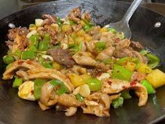 酸菜肥肠-聚鑫朋酸菜肥肠(文艺路口店)