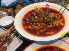 -路边边地标烧烤·川菜·小龙虾·音乐酒馆(良乡长虹店)