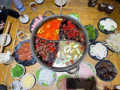 -白乐天毛肚火锅馆(南滨路店)