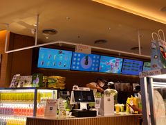 -奈雪的茶(湖滨银泰in77C区PRO店)