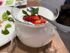 酸奶布丁-小大董·烤鸭(王府井apm店)