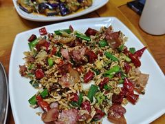 -邹胖哥好好吃餐馆(荔波美食街店)