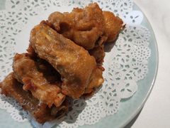 两湖经典蒜香排骨-楚山晓·湖北菜(武汉光谷K11店)