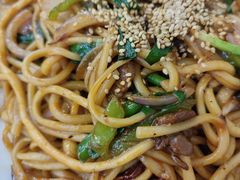 -陆元丰·兰州纯汤牛肉面(自强西路店)