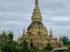 -一寨两国风景区