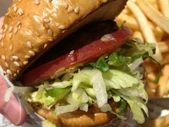 -The Habit Burger Grill 哈比特汉堡(复兴soho店)