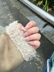-手牵手美甲