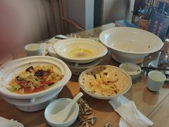 -严记小天府酸菜鱼(西四路店)